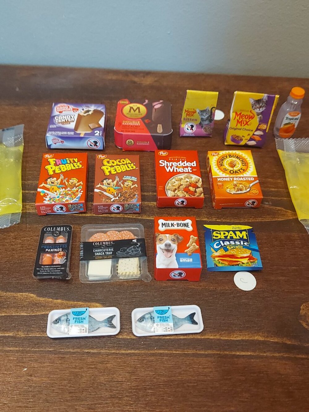 Miniverse Real Brands Series 2 + Fill the Fridge